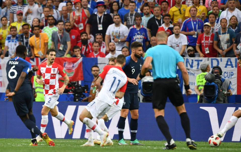 杏彩体育在线-包含欧预赛比率悬殊，强队完胜获得掌声喝彩的词条