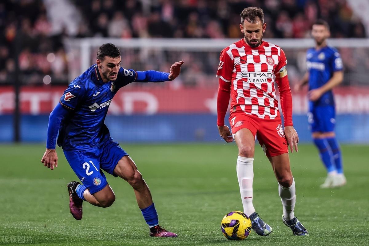 赫罗纳客场战胜阿尔梅里亚，保持胜利势头的简单介绍