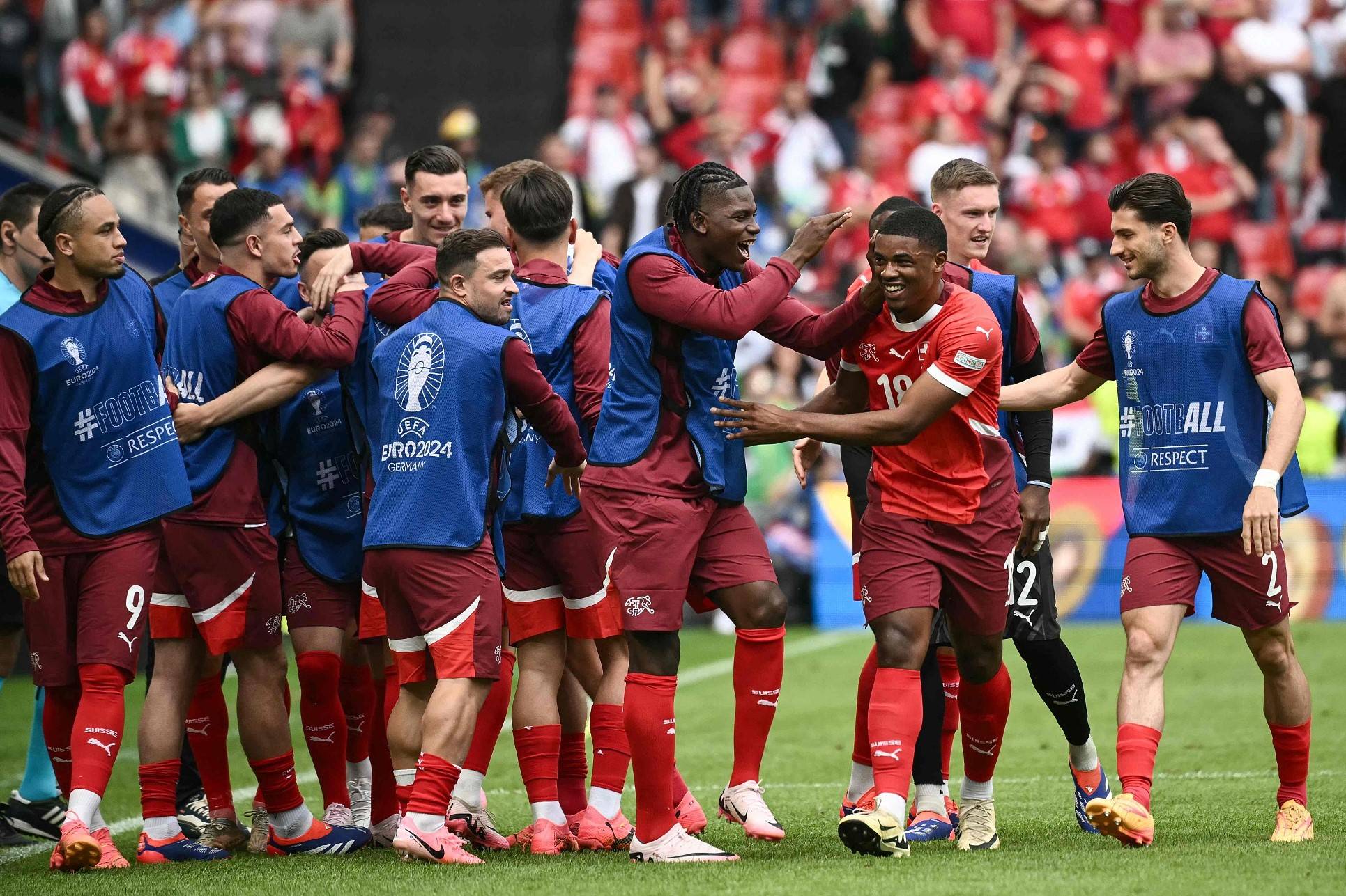 杏彩体育地址-包含匈牙利队击败对手，晋级希望大增的词条