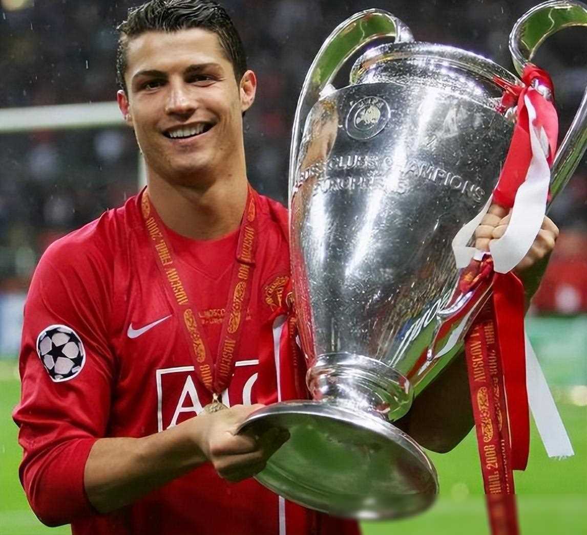 杏彩体育官网入口-包含欧洲豪门争夺胜利，球迷热切期待的词条