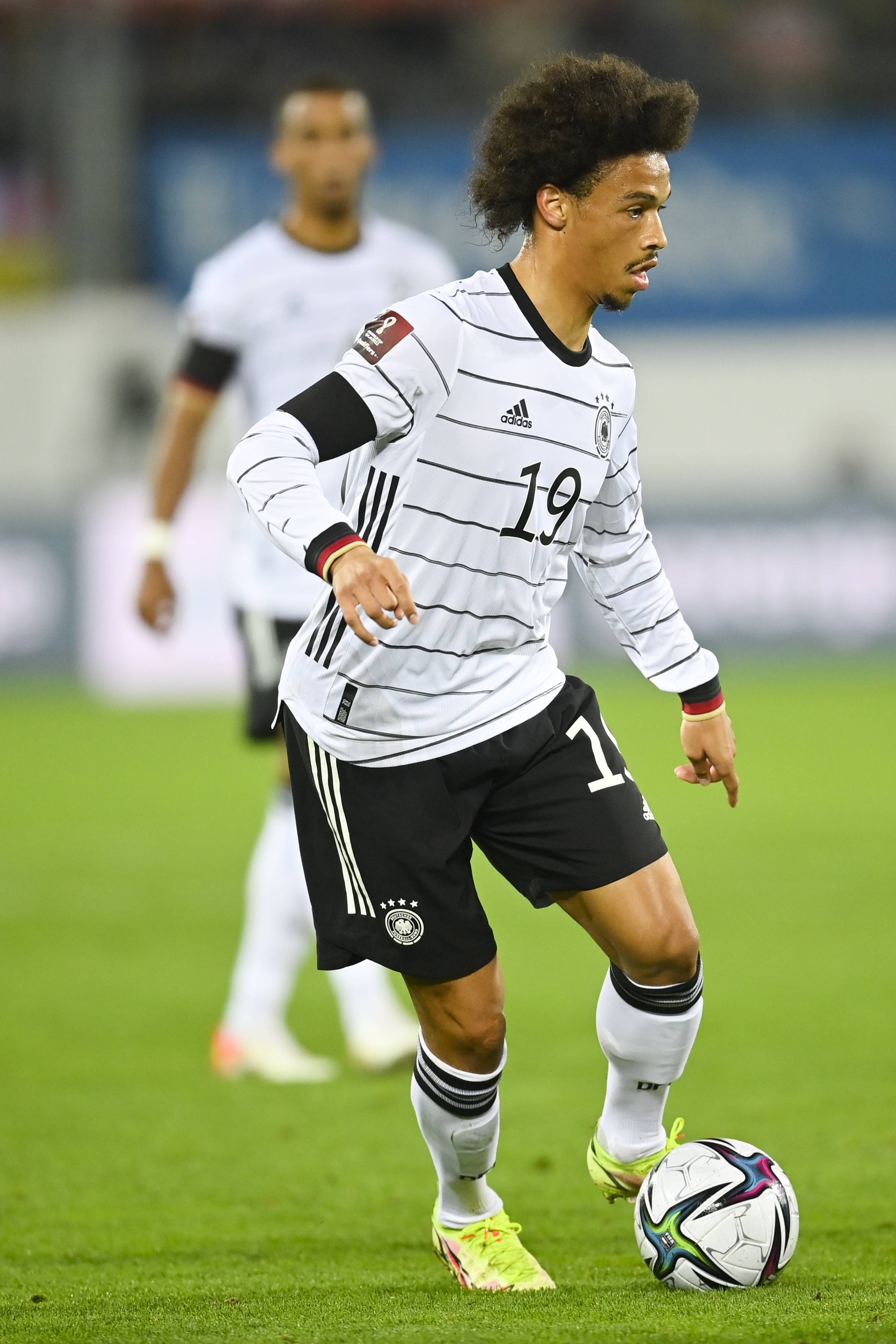 包含列支敦士登胜法罗群岛,欧国际赛事小组赛突围在望的词条 包含列支敦士登胜法罗群岛,欧国际赛事小组赛突围在望的词条