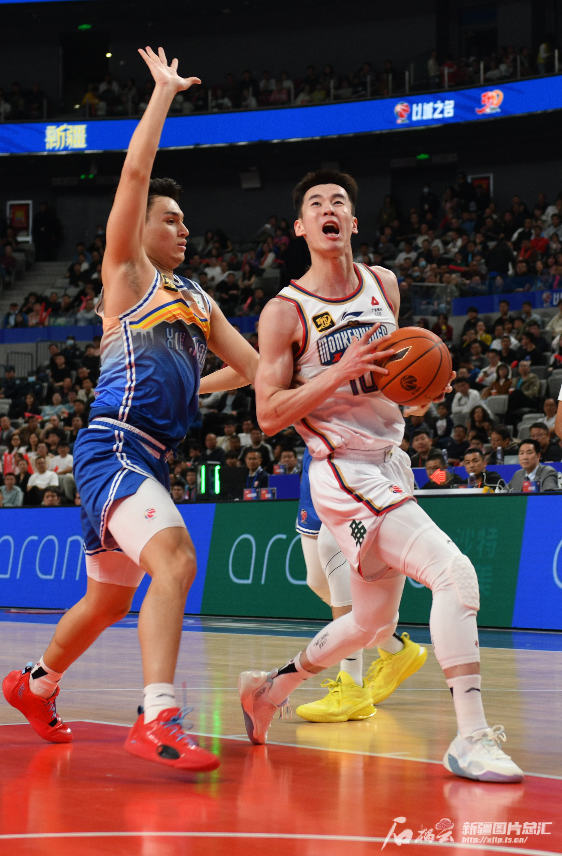 杏彩体育平台-新疆男篮遭遇连败，面临压力的简单介绍
