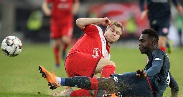 斯图加特力克杜塞尔多夫，豪取三分的简单介绍