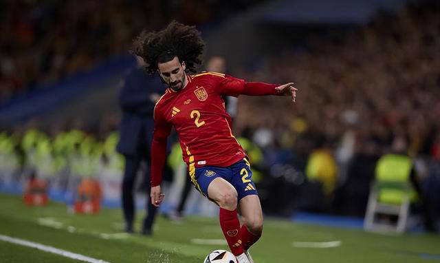 意大利国家队晋级成功,实力彰显 意大利国家队晋级成功,实力彰显