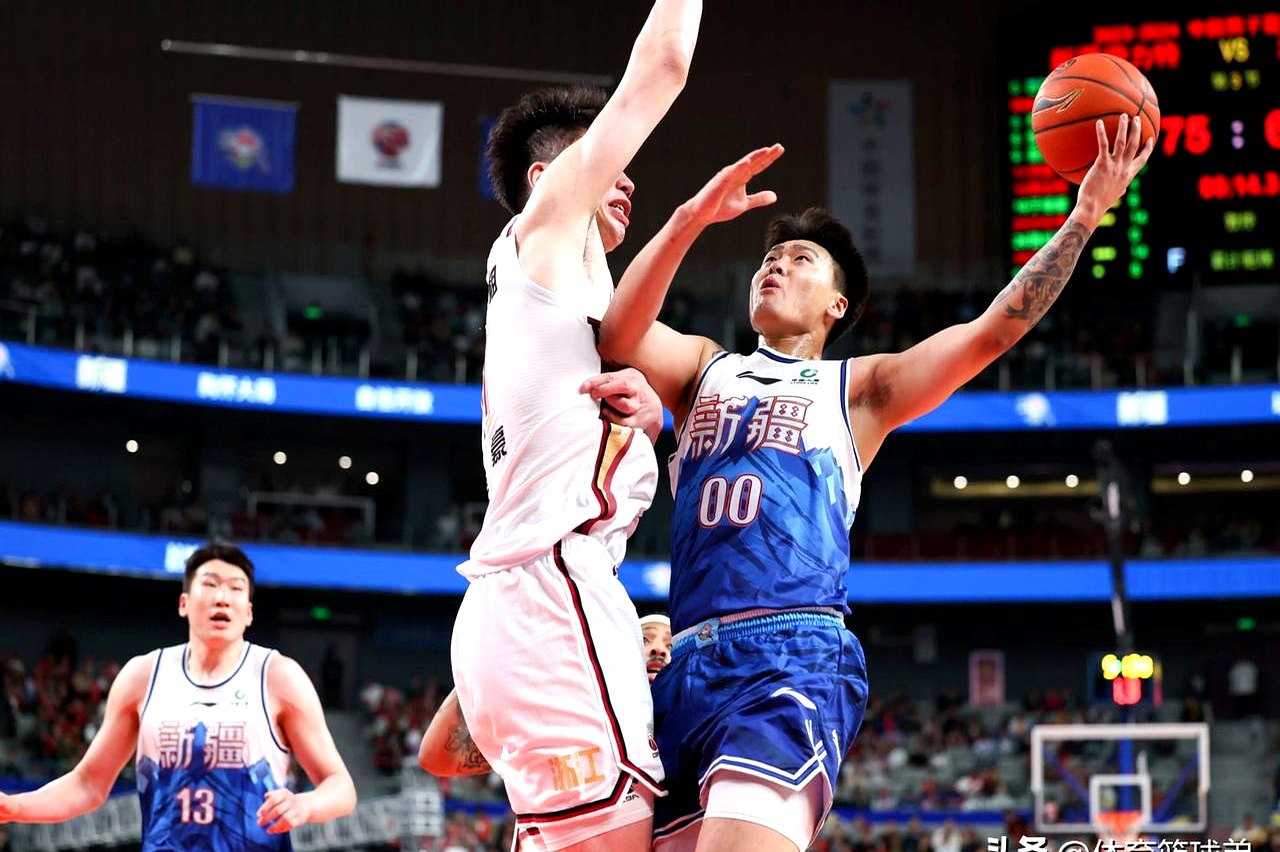 杏彩体育下载-主力球员受伤，球队战力受到影响的简单介绍