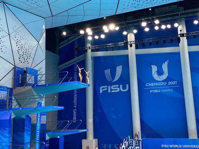 杏彩体育地址-包含篮球巨星跳水大赛夺冠，技艺超群赢得掌声的词条