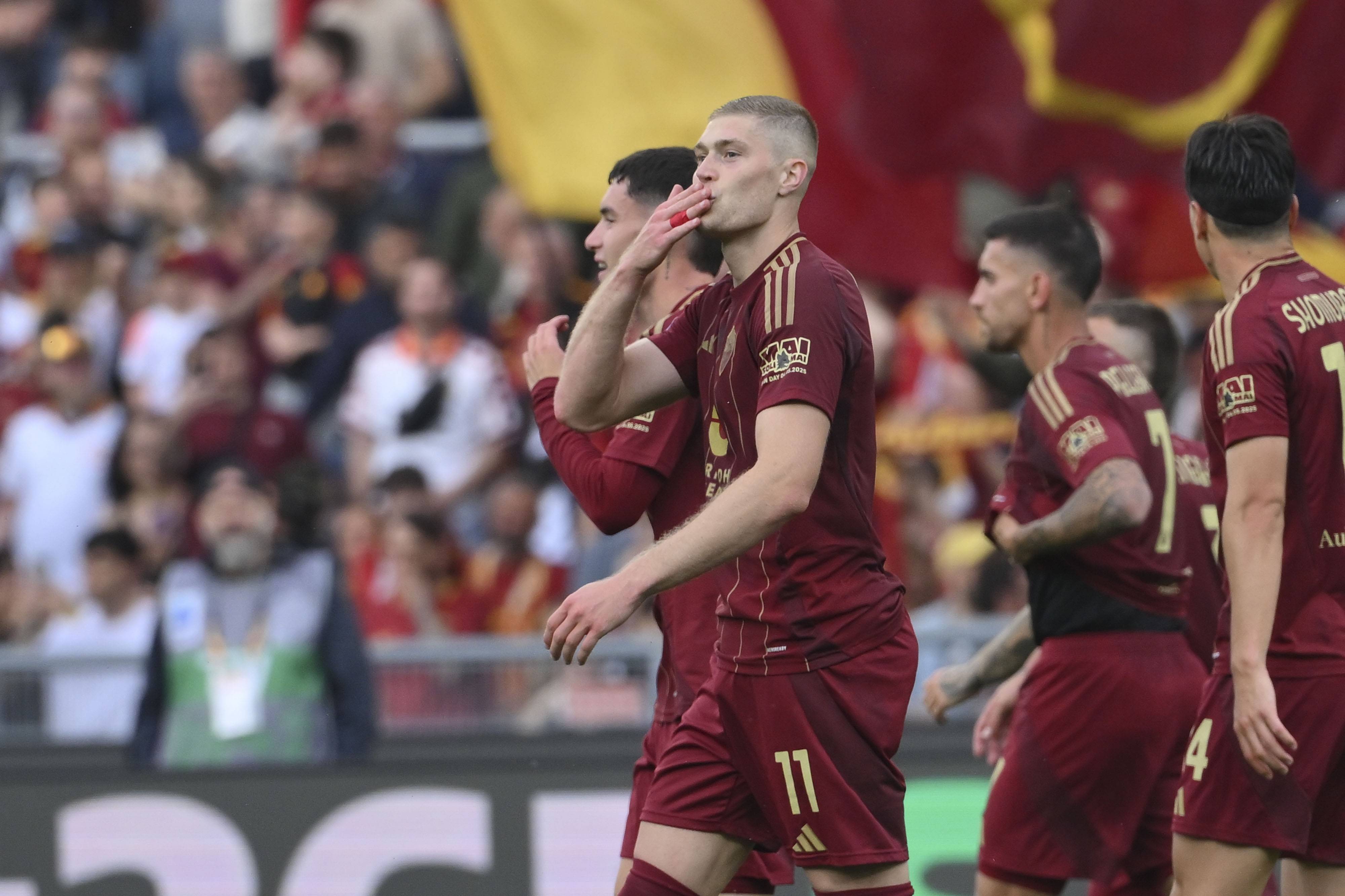 关于意甲联赛争夺白热化！前5名争夺最后欧冠名额的信息