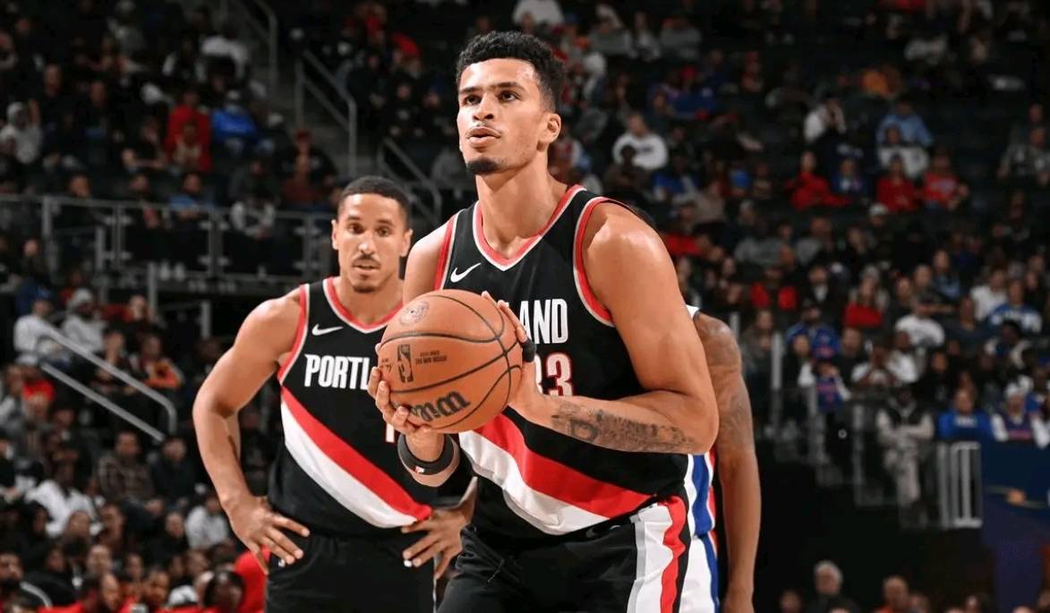 杏彩体育亚洲官网-开拓者力克太阳，豪取七连胜