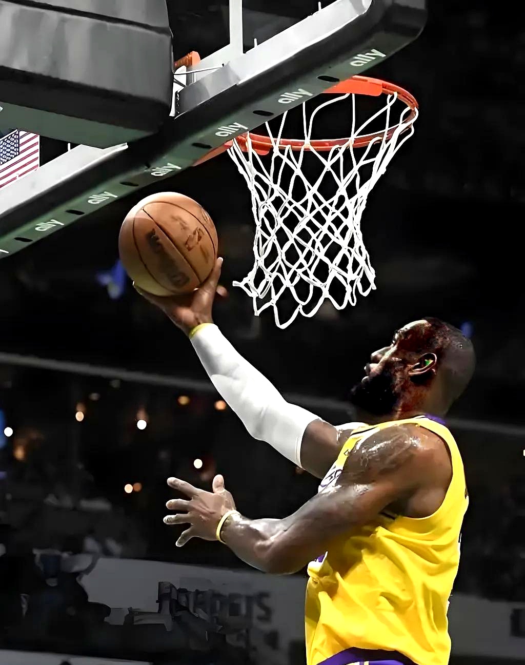 杏彩体育直播-湖人新秀突破表现出色，备受瞩目