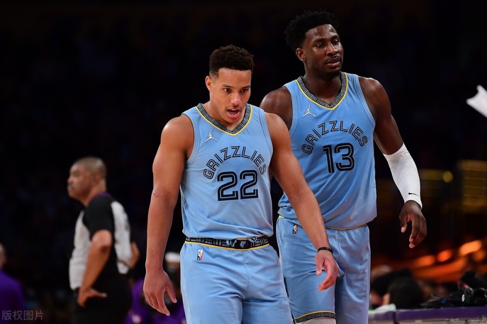 包含湖人再胜灰熊，汉库克贡献全队最多助攻的词条